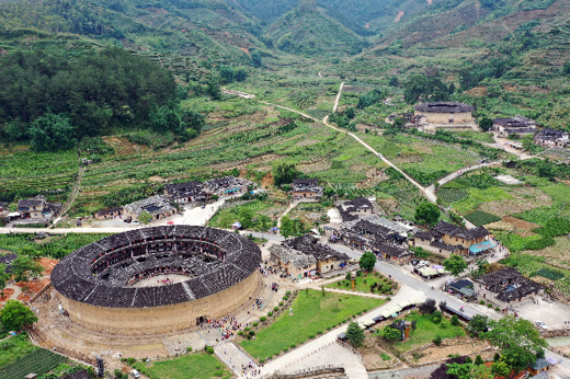 華安土樓全景圖