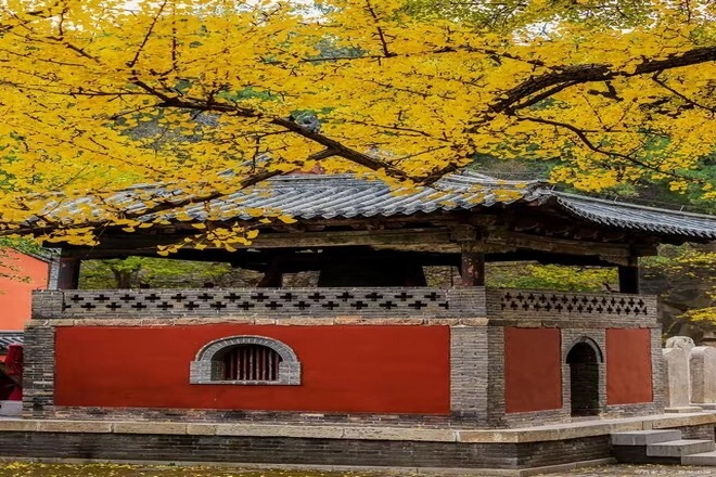 靈岩寺